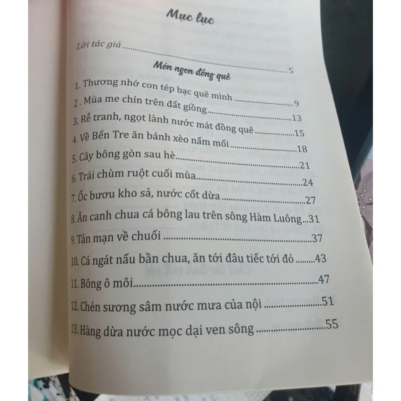 Sắc hương bên thềm cũ 693183