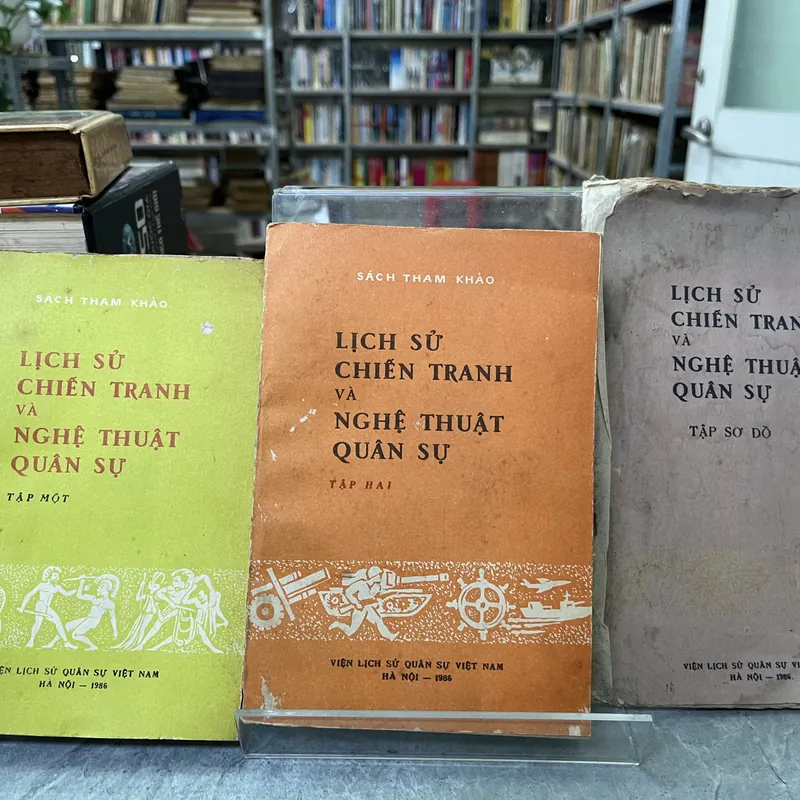 LỊCH SỬ CHIẾN TRANH VÀ NGHỆ THUẬT QUÂN SỰ 731772