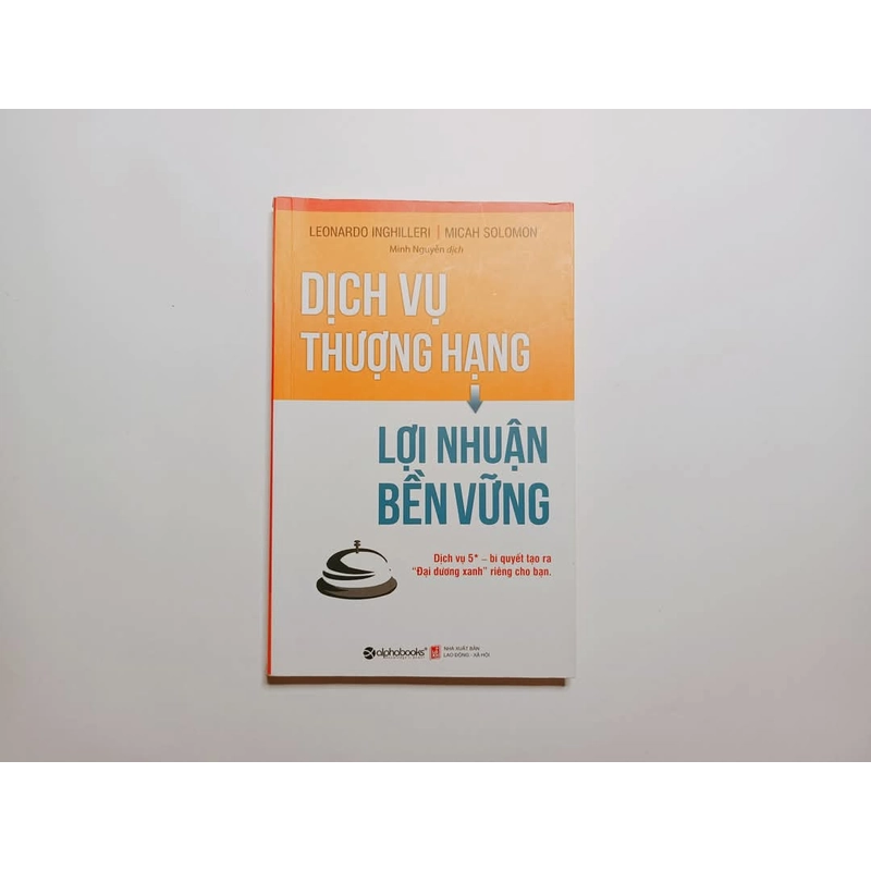 Dịch Vụ Thượng Hạng - Lợi Nhuận Bền Vững

 380829