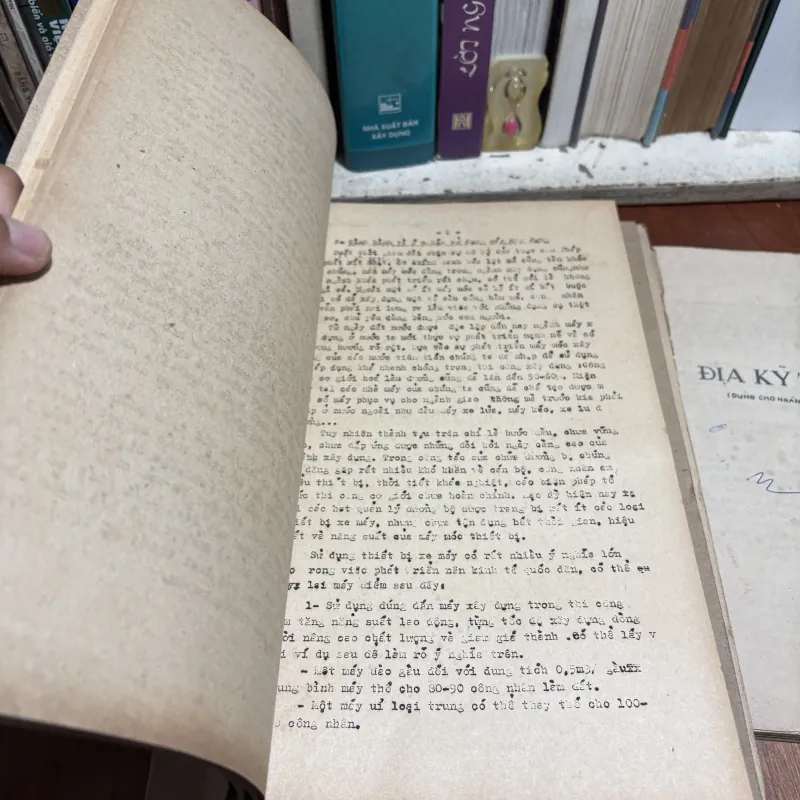 II Combo Sách, Vở Kỹ Thuật: Quản Lý Và Khai Thác Sửa Chữa Đường Bộ 958671