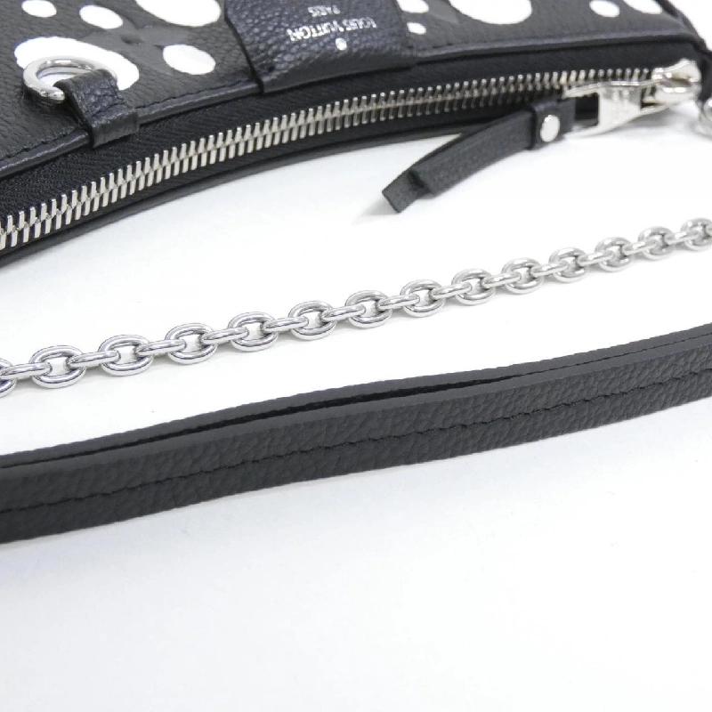 Túi đeo chéo Louis Vuitton Monogram Empreinte (LV X YK) Easy Pouch M81908 - Túi phụ kiện hàng hiệu chính hãng 769748