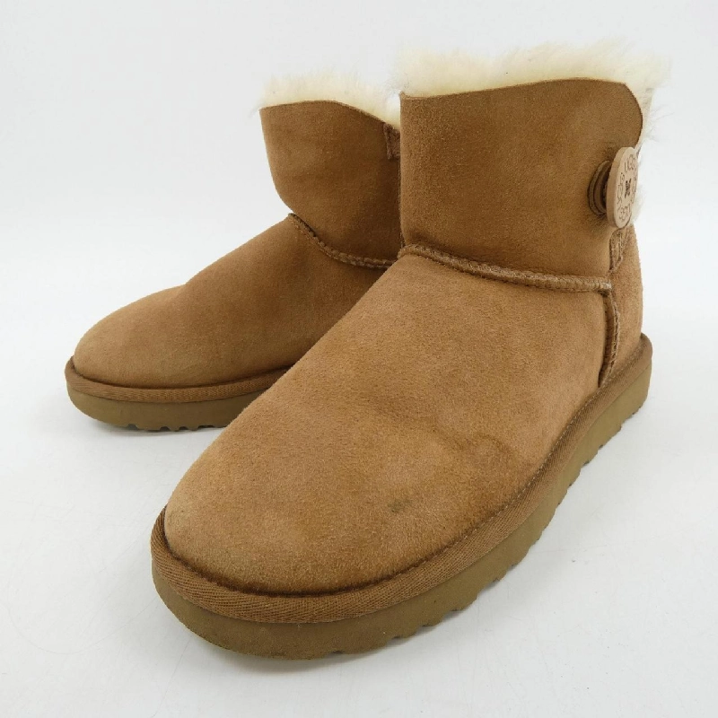 【Khuyến mãi】Giày bốt UGG 657409