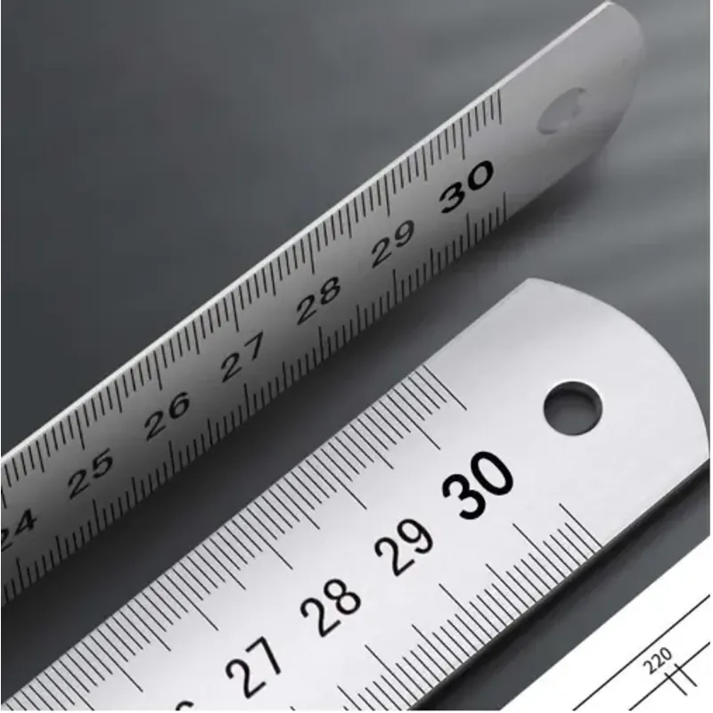 Thước Kẻ Thép Inox 100% Chính Xác, loại 20cm 1013700