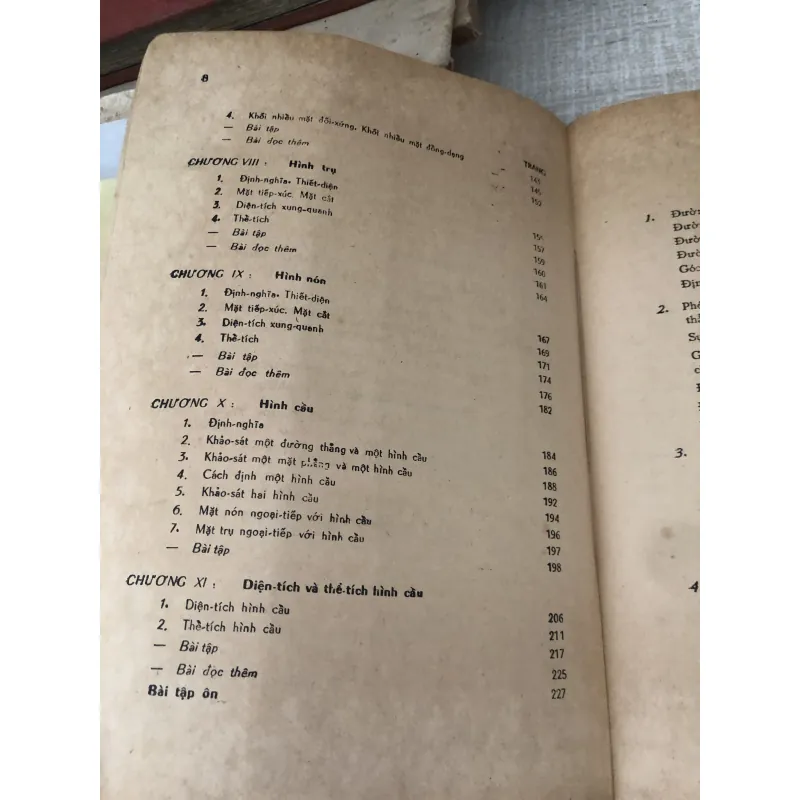 Hình học không gian lớp đệ nhị B 995233