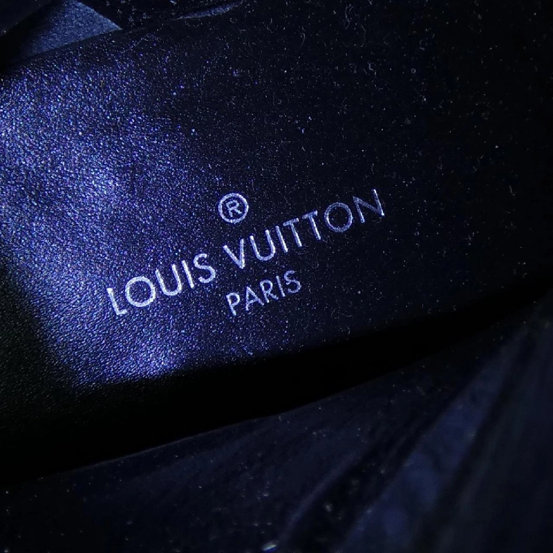 Giày bốt LOUIS VUITTON 663546