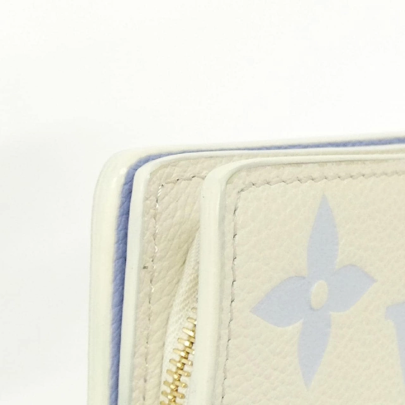 Ví Louis Vuitton hai màu Monogram Empreinte Portefeuille Clé M82934 622218