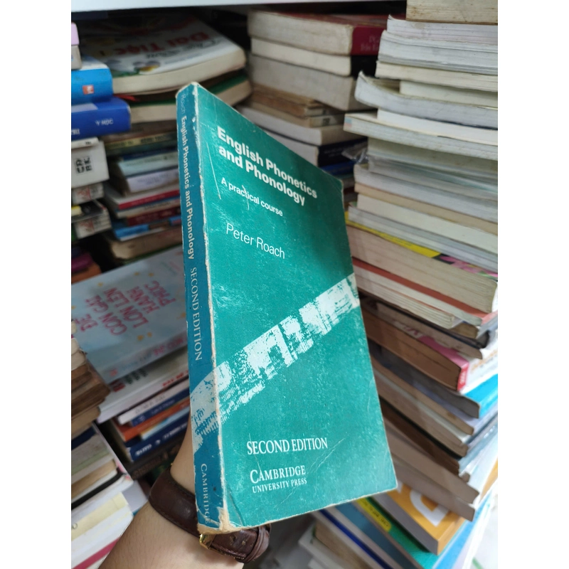 English Phonetics and Phonology 546480