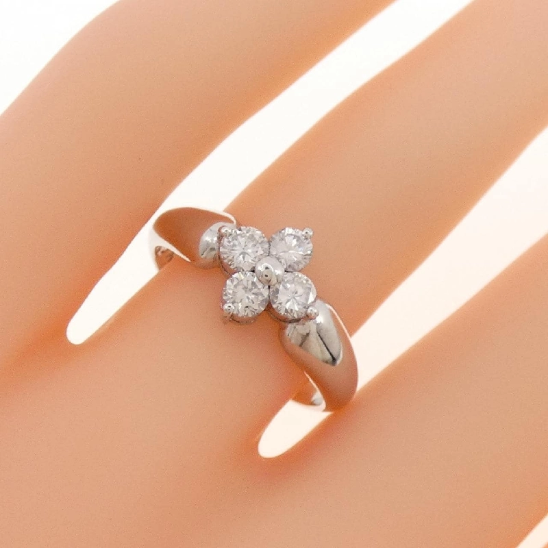 Nhẫn kim cương hoa PT900 0.52CT - Hàng hiệu Authentic 855525