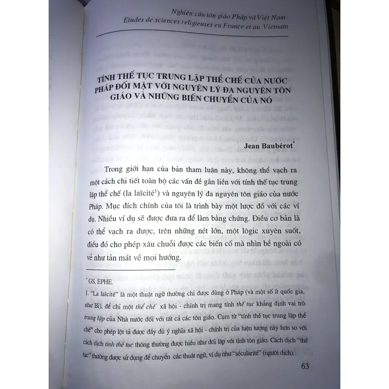 Nghiên cứu tôn giáo pháp và Việt Nam 708161