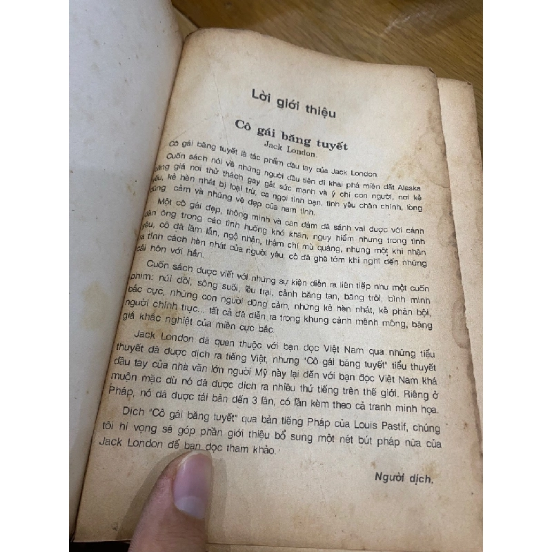 Cô gái băng tuyết - Jack London 524554
