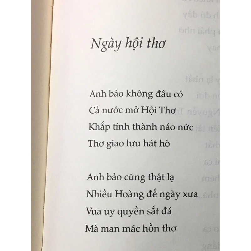 Hiếm - Nơi gió bay - Nguyễn Phan Hách - Mới 95% 465645