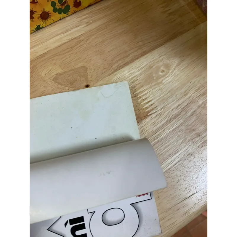 Đàn Bà Xấu Thì Không Có Quà - Y Ban 927278