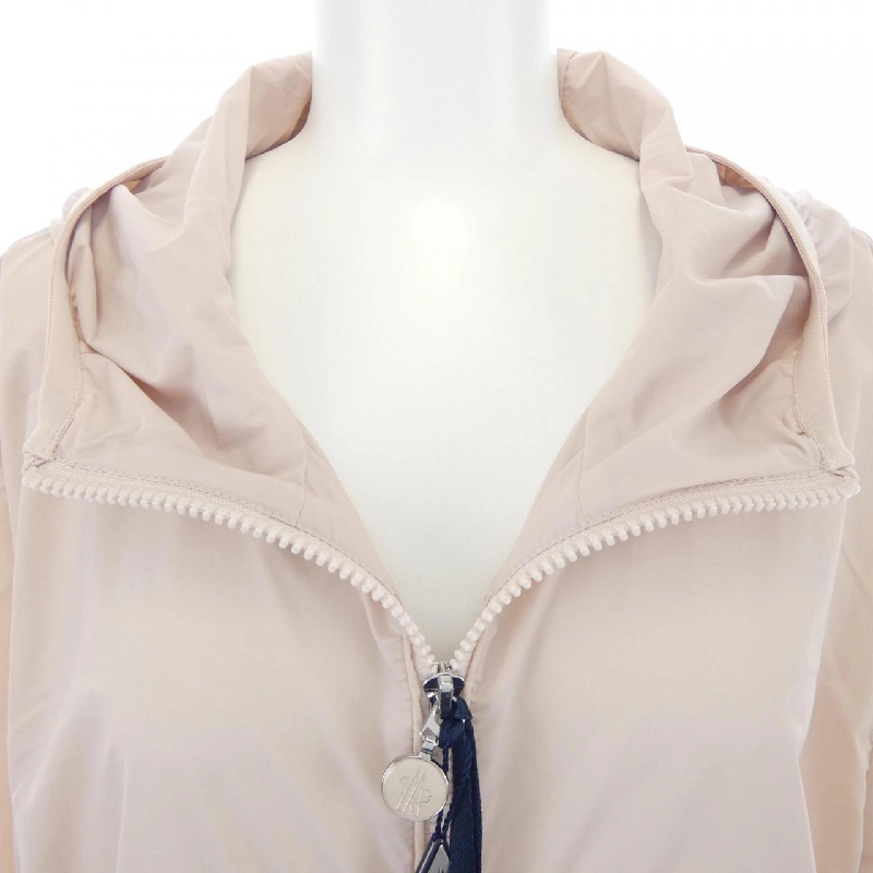 Áo khoác MONCLER FEGEO 634084