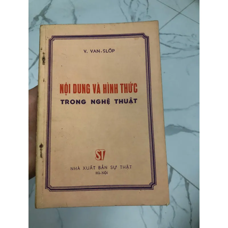 Nội dung và Hình thức trong Nghệ thuật – Tác giả: V. Van-Slop (V. Vanslov) 600341