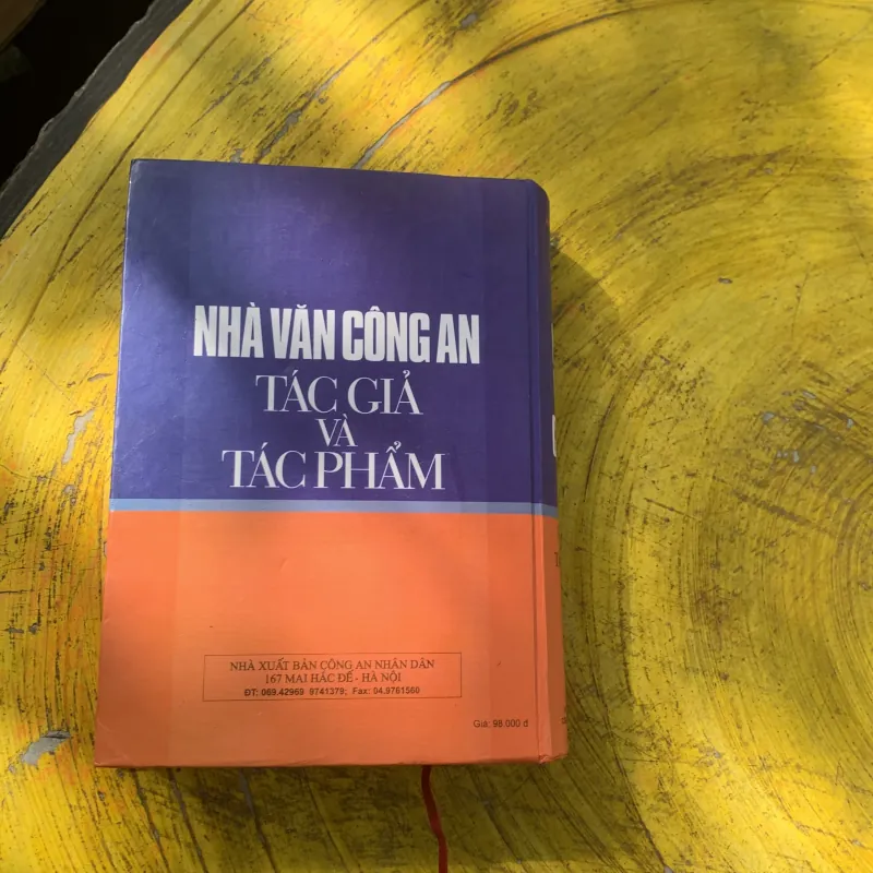 NHÀ VĂN CÔNG AN TÁC GIẢ VÀ TÁC PHẨM-nhiều tác giả tuyển chọn  780446
