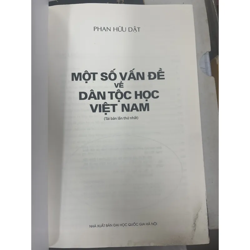 MỘT SỐ VẤN ĐỀ VỀ DÂN TỘC HỌC VIỆT NAM - PHAN HỮU DẬT 933507