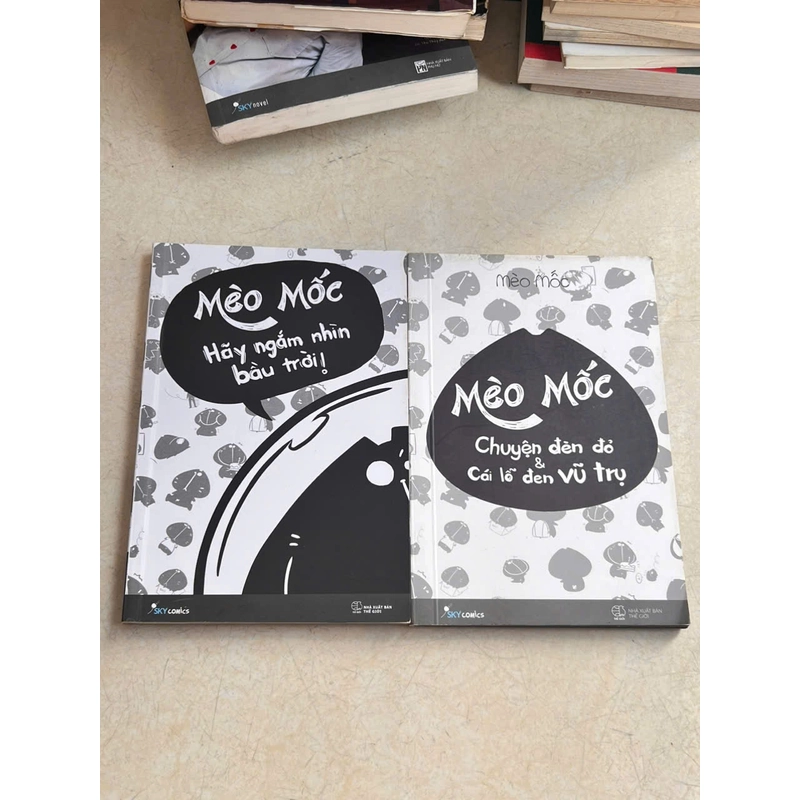 Mèo Mốc - Hãy Ngắm Nhìn Bầu Trời + Chuyện Đèn Đỏ Và Cái Lỗ Đen Vũ Trụ 501092
