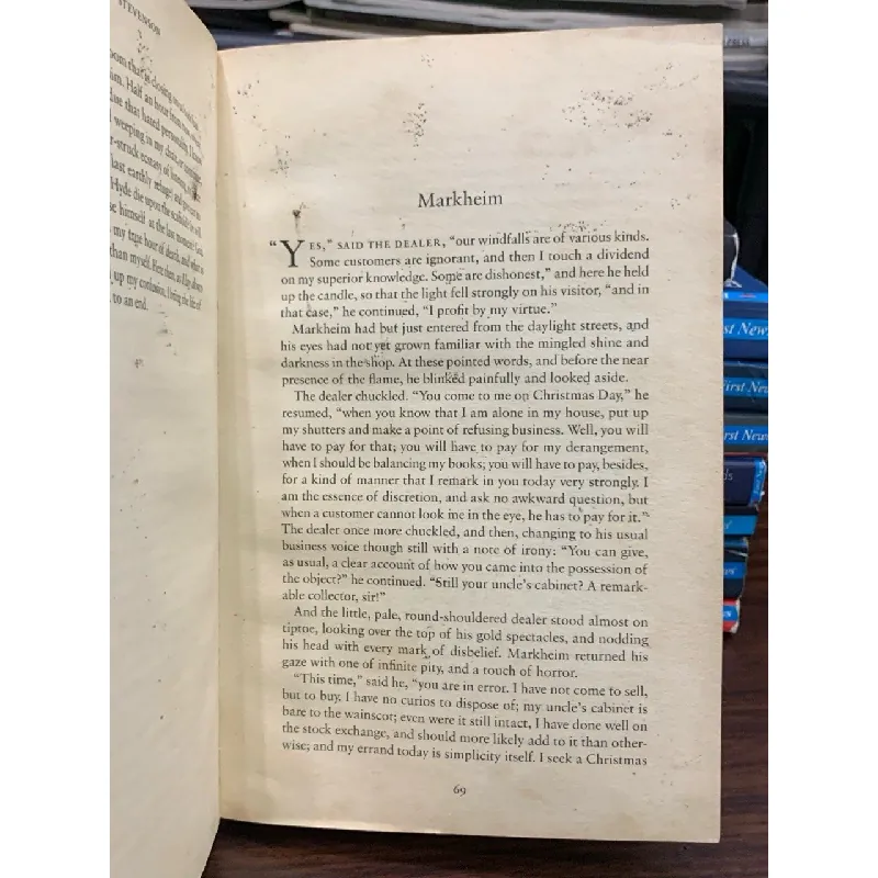 Strange Case of Dr Jekyll & Mr Hyde — Robert Louis Stevenson 675470