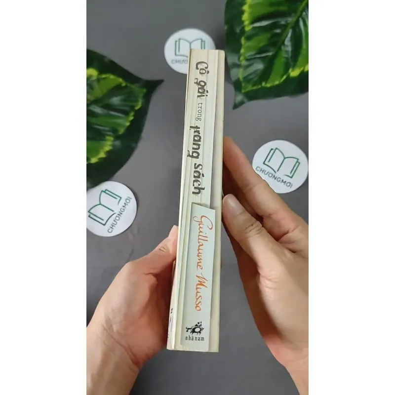 Cô Gái Trong Trang Sách - Guillaume Musso 604624