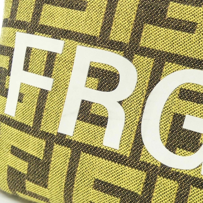 Túi xách Fendi Baguette Pouch 8BS073 AR20 - Hàng hiệu Chính hãng 802912