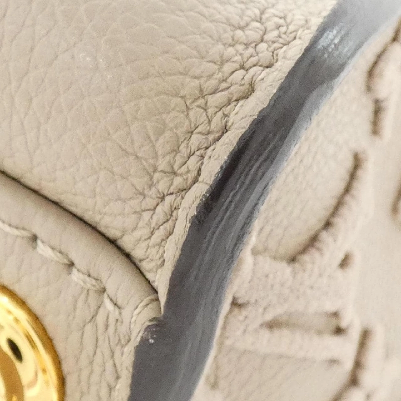 Túi Louis Vuitton On My Side MM M53825 619209