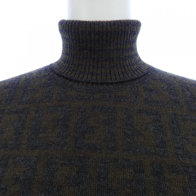 【Mã giảm giá】【Cổ điển】FENDI Áo len 638395