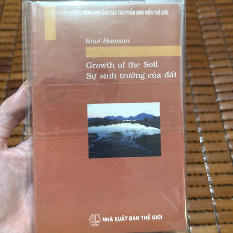 Sự sinh trưởng của đất  - Knut Hamsun 519122