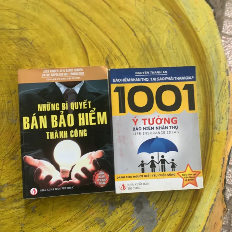 COMBO 1001 ý tưởng bảo hiểm nhân thọ & Những bí quyết bán bảo hiểm thành công 935119
