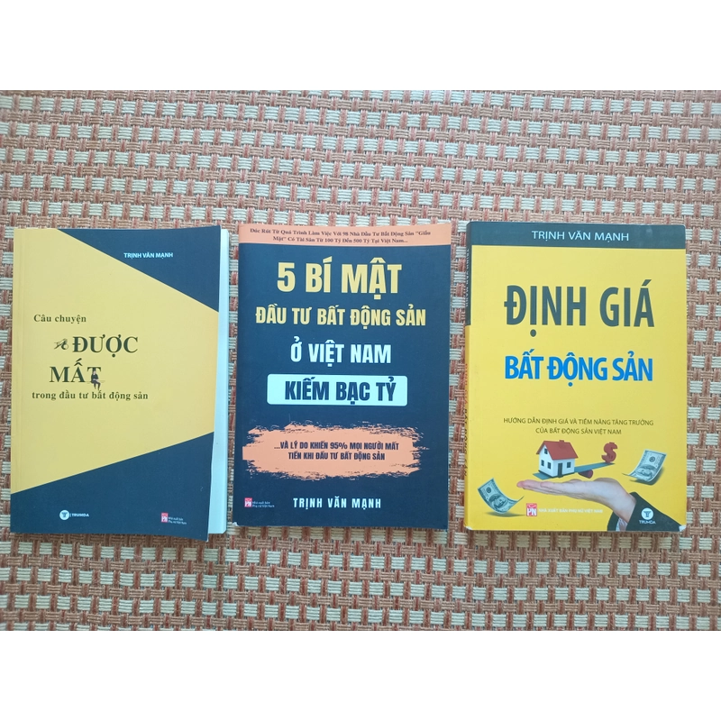 Bộ 3 sách Bất động sản: Định giá BĐS + 5 bí mật đầu tư BĐS +Câu chuyện được mất trong BĐS 317860