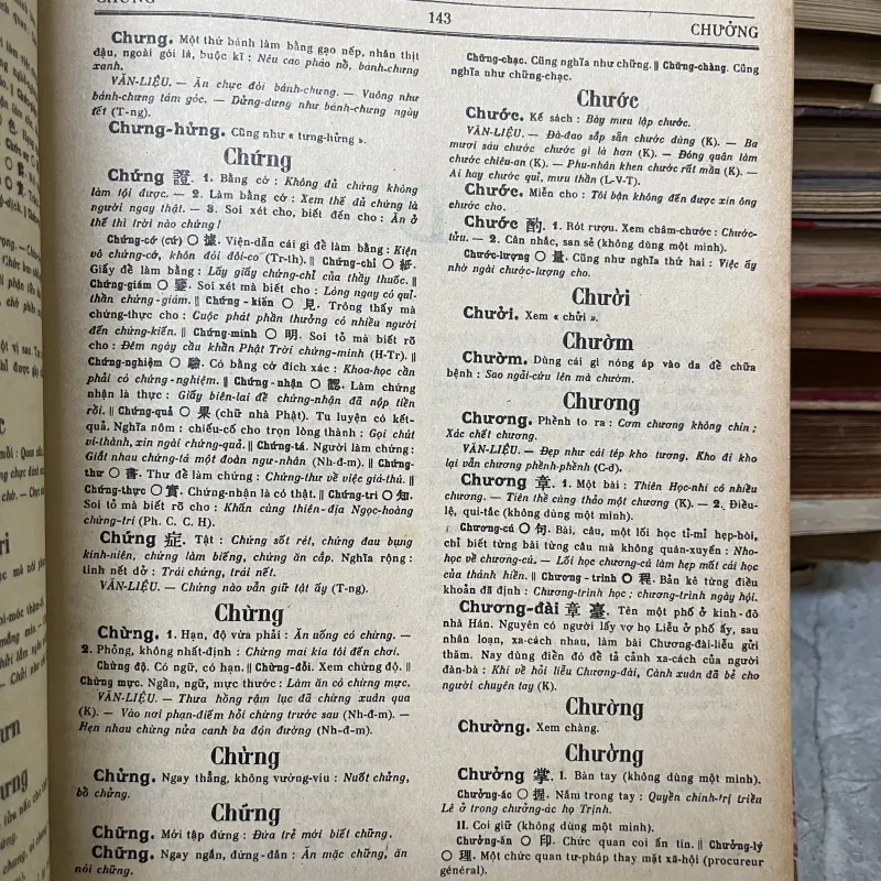 VIỆT NAM TỰ ĐIỂN 750359