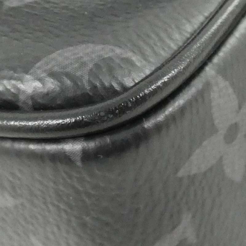Túi xách vai Louis Vuitton Monogram Eclipse District PM M46255 611741
