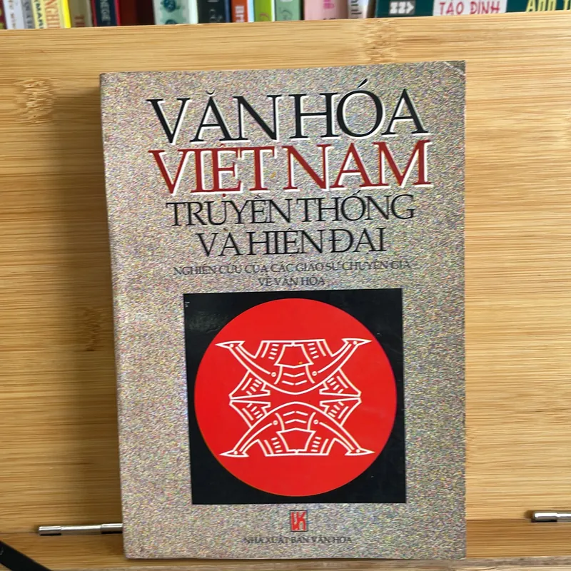 Văn hoá Việt Nam Truyền thống và hiện đại 727647