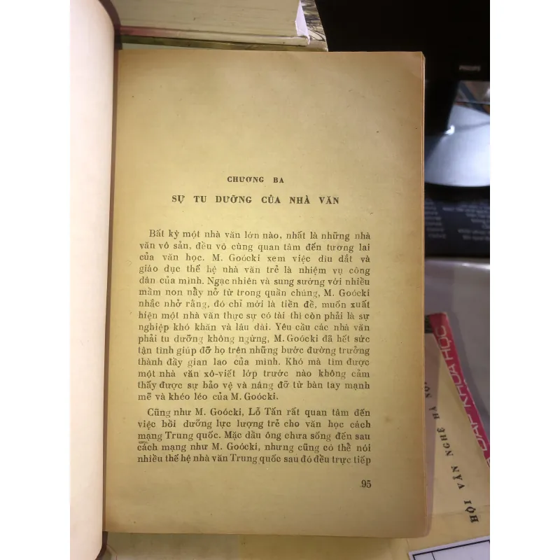 Lỗ Tấn - Nhà lý luận văn học - Phương Lựu 1017713