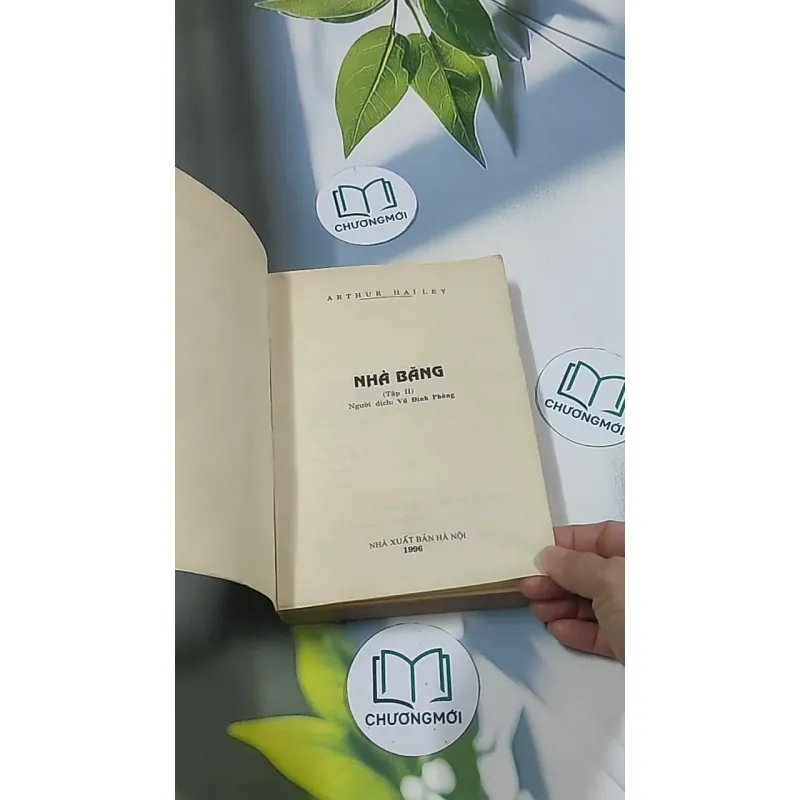 Nhà băng tập 2 - Arthur Hailey 695001