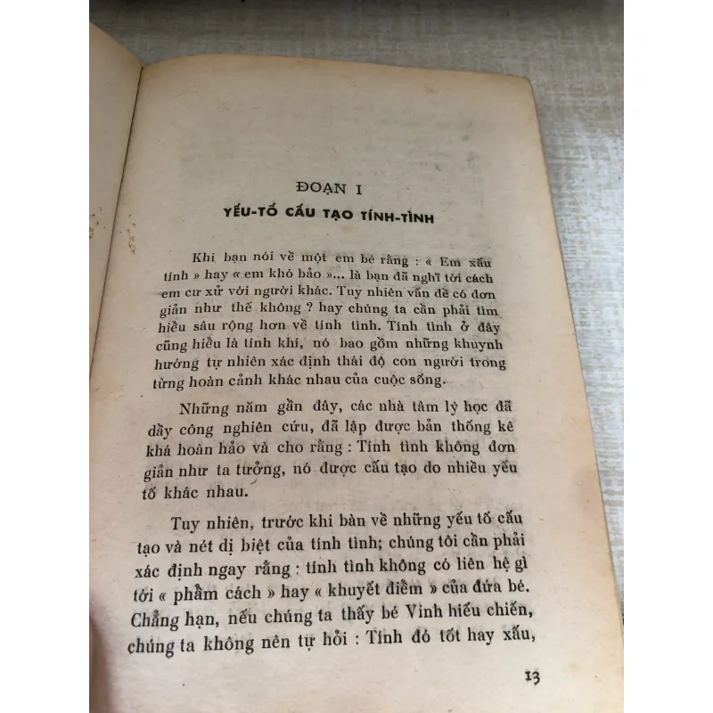 Trẻ - Hiểu trẻ và giáo dục trẻ 1001035