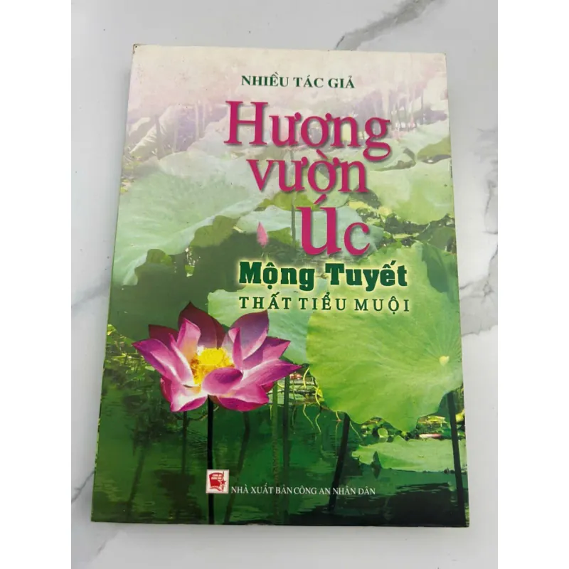 Hương Vườn Úc (Mộng Tuyết – Thất Tiểu Muội) – Tác giả: Nhiều tác giả 601145