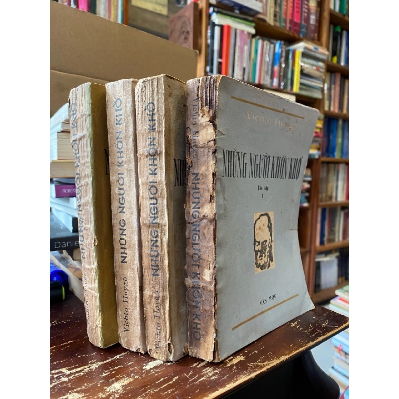 Những người khốn khổ - Victo Huygô ( trọn bộ 4 tập ) 125348