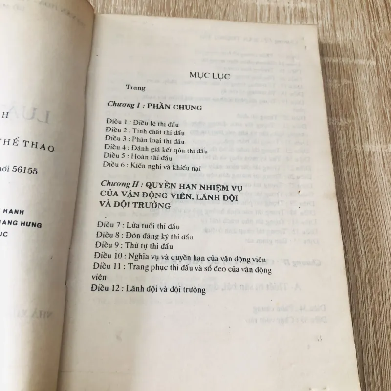 LUẬT ĐIỀN KINH - nx: 1990 1042326
