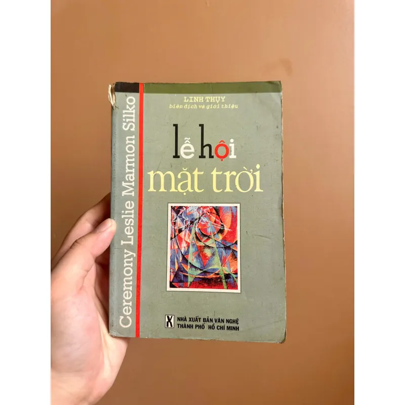 Lễ Hội Mặt Trời - Ceremony Leslie Marmon Silko 745461