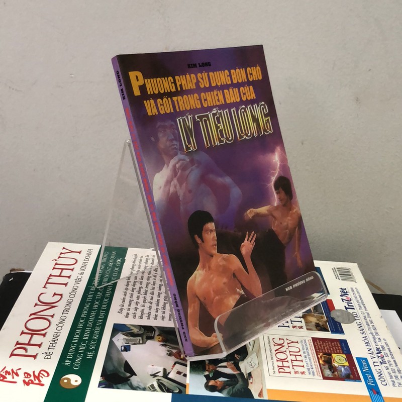 PHƯƠNG PHÁP SỬ DỤNG BÒN CHỎ VÀ GỐI TRONG CHIẾN ĐẤU CỦA LÝ TIỂU LONG 196581