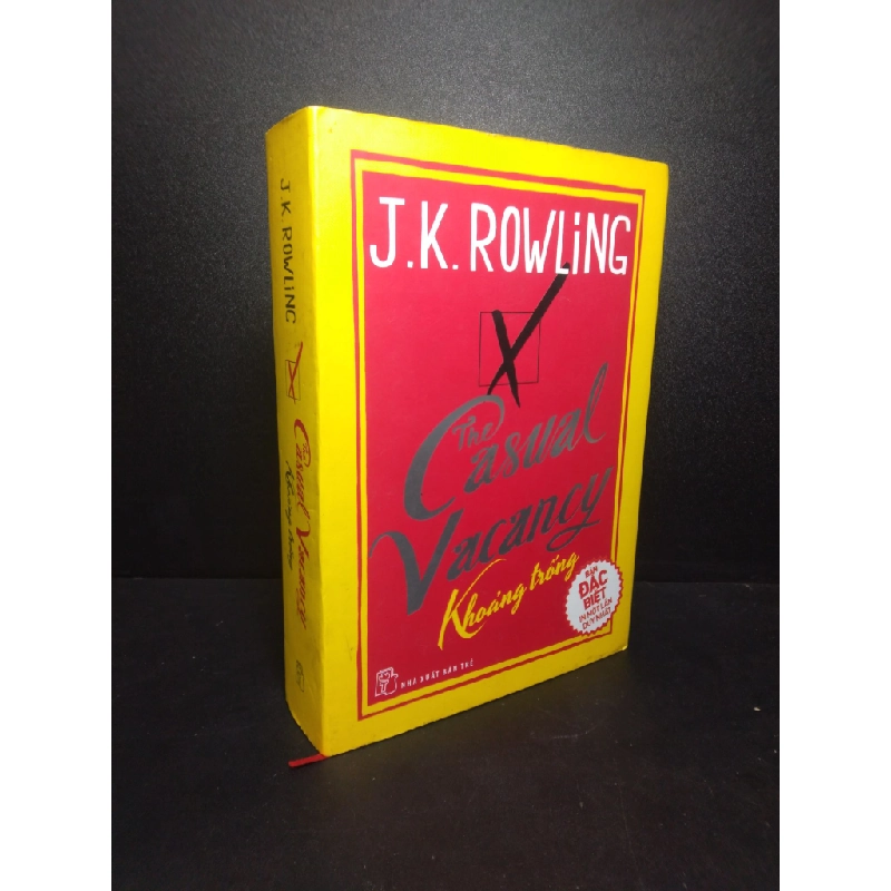 The Casual Vacancy ( khoảng trống ) bìa cứng, bị ốHPB.HCM01/03 321352