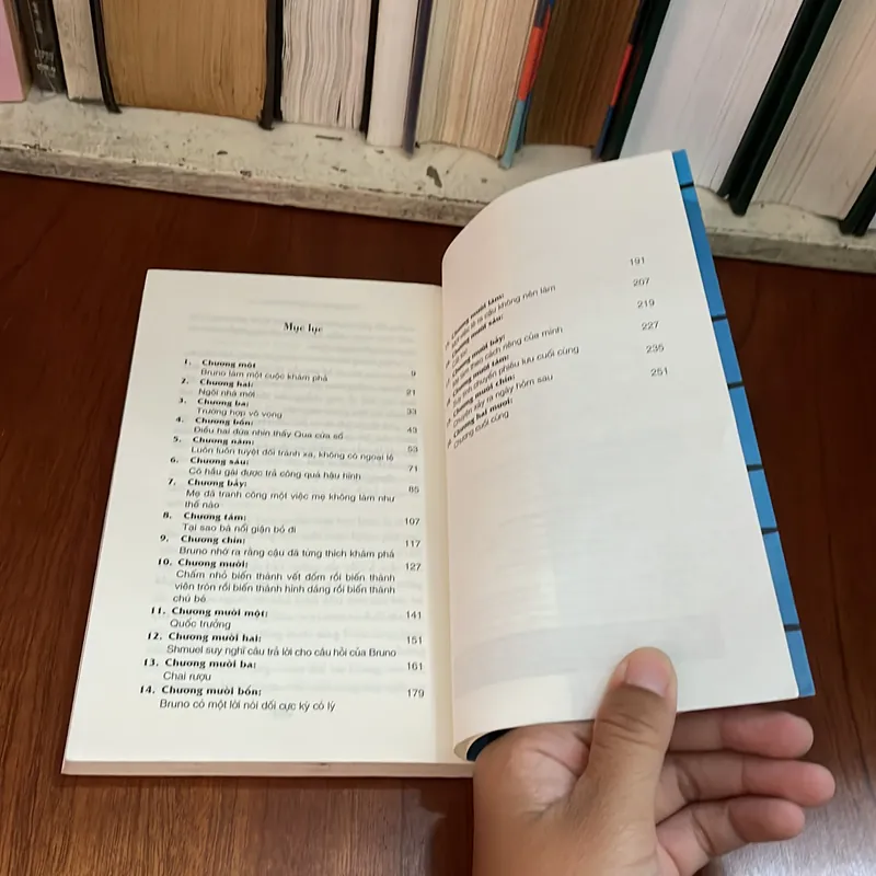 II Tựa sách: Chú Bé Mang Pyjama Sọc - JOHN BOYNE - 2022 576368