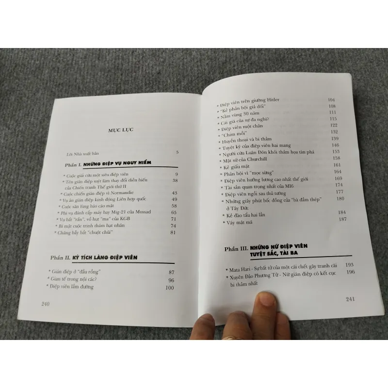 LẬT LẠI NHỮNG TRANG HỒ SƠ MẬT TẬP 3: BÍ MẬT THẾ GIỚI ĐIỆP VIÊN 716734