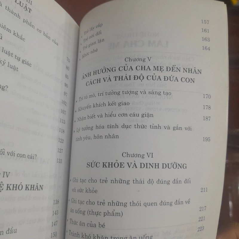 Benjamin Spock - Nghệ thuật LÀM CHA MẸ 455494