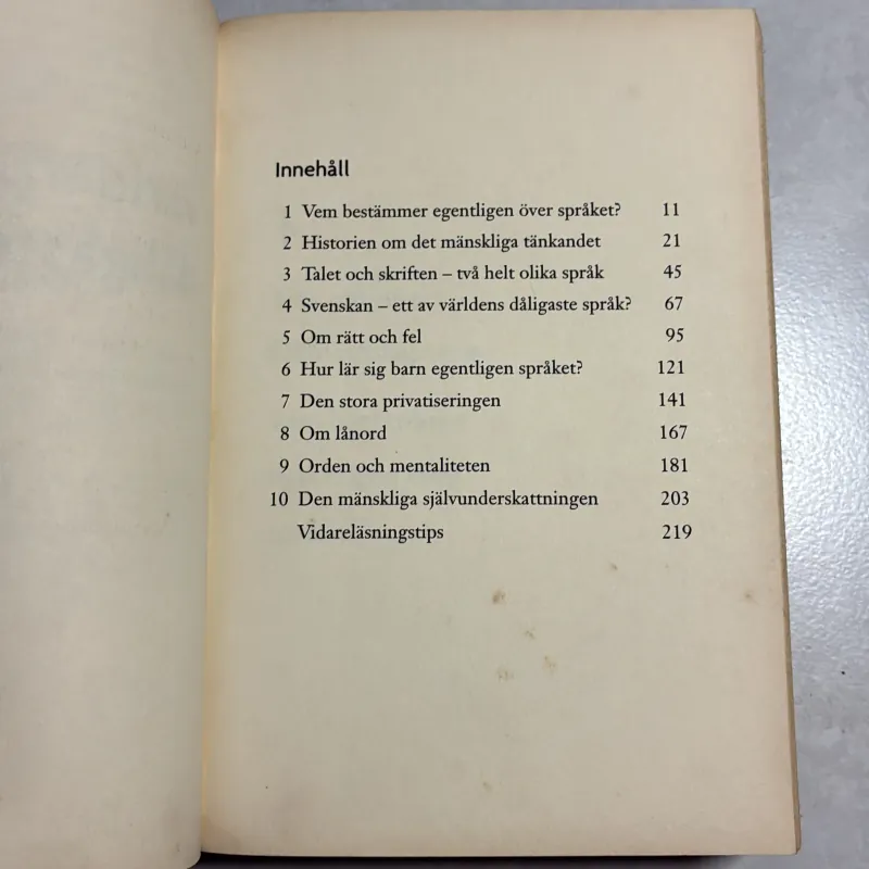 Bàn luận về ngôn ngữ (tiếng Thuỵ Điển)  783090