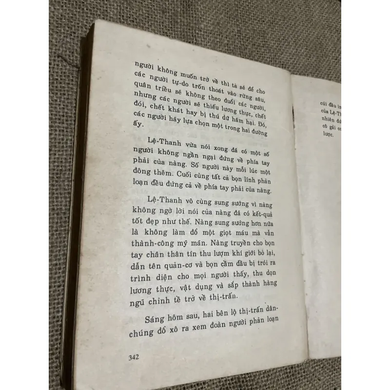Bài học Ngàn vàng - 1991 - sách Phật giáo  712463