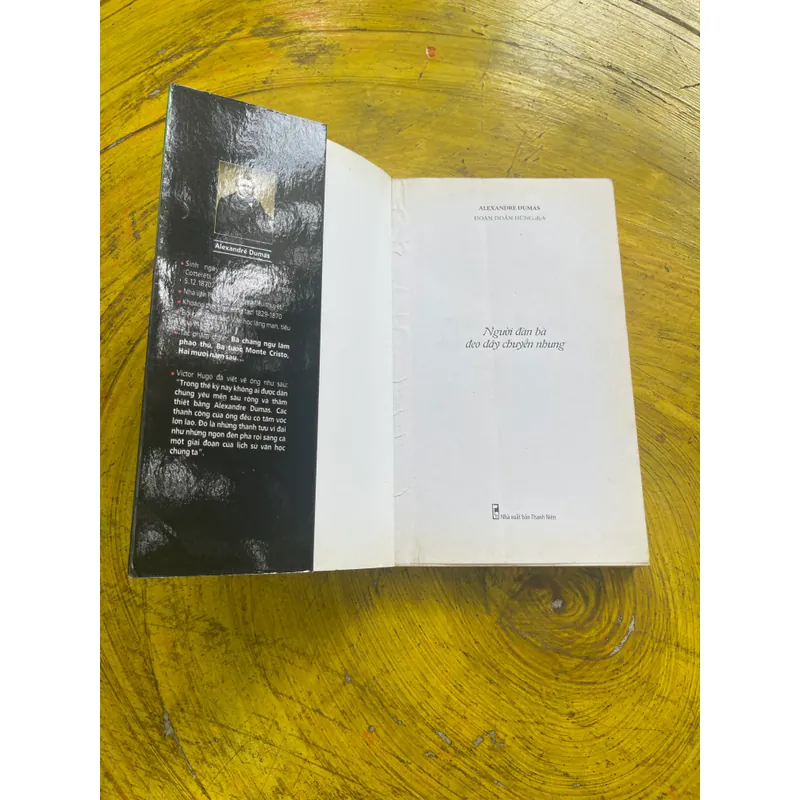 NGƯỜI ĐÀN BÀ MANG DÂY CHUYỀN NHUNG- TRUYỆN MA CỦA ALEXANDRE DUMAS 557450