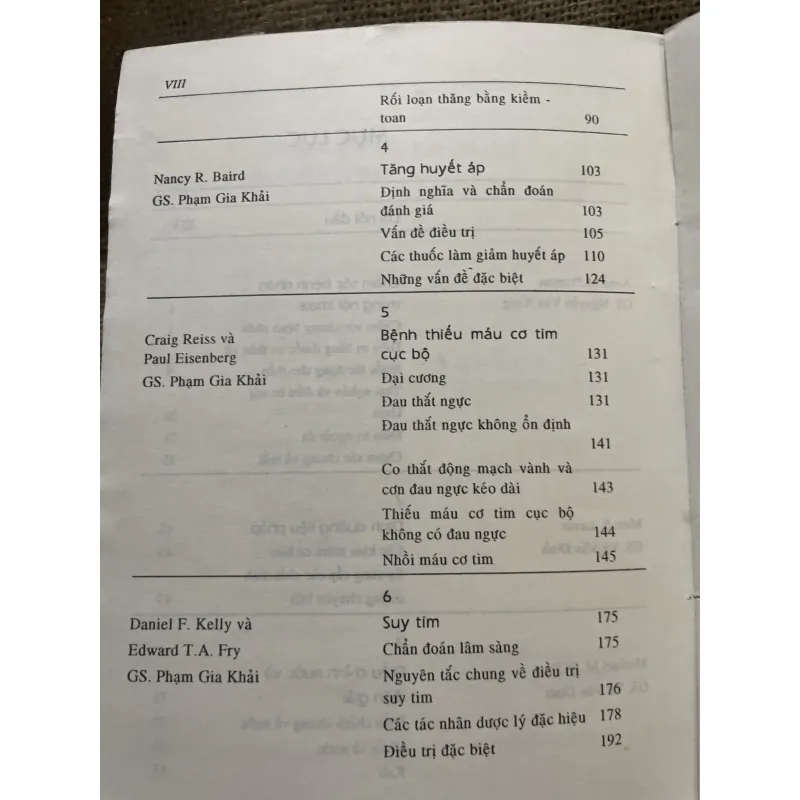 Cũng đang điều trị nội khoa - MICHELE WOODLEY, M.D ALISON WHELAN, M.D 958654