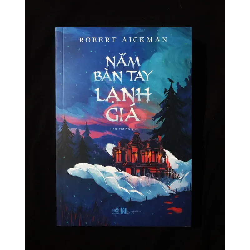 Nắm Bàn Tay Lạnh Giá - Robert Aickman 759106