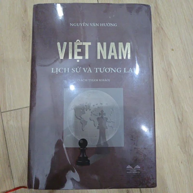 Việt Nam lịch sử và tương lai - Thượng tướng Nguyễn Văn Hưởng 1031511